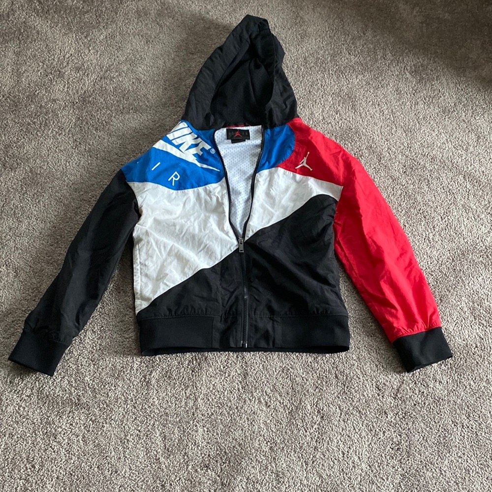 Nike Air Jordan Windbreaker Jacket SIZE M Black Red Blue Hooded Zip Up Athletic